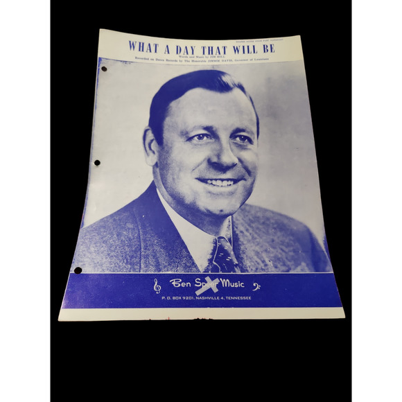 Bundle of sheet music and a music book - Picture 3 of 5